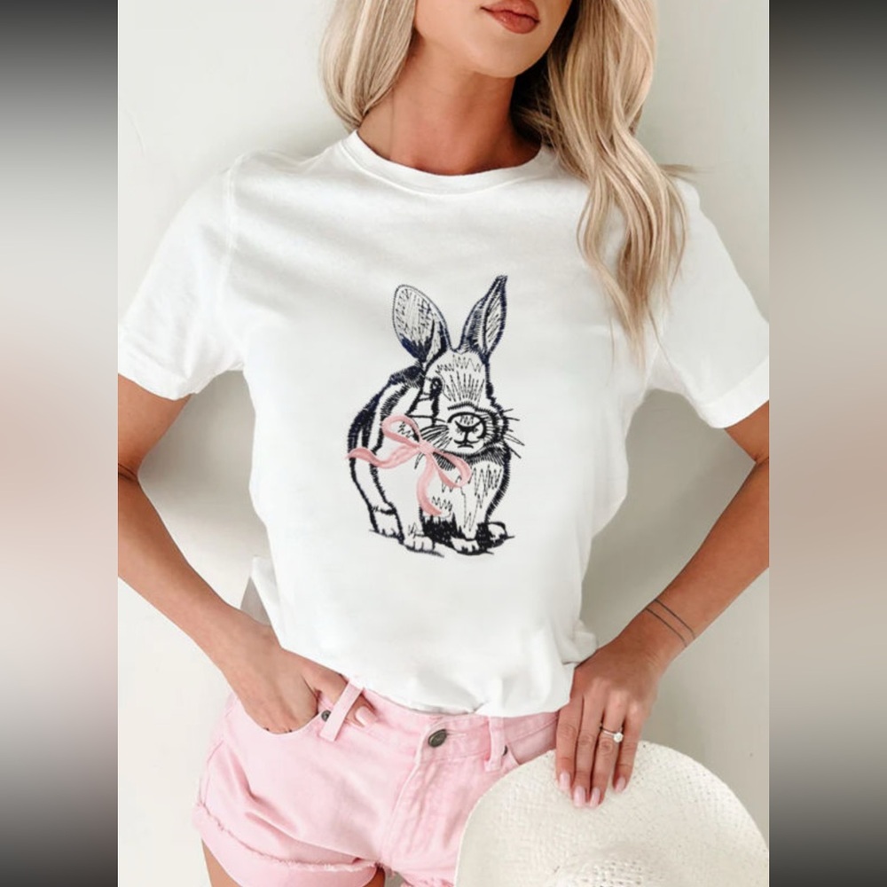 1082. Bunny and bow embroidered short sleeve TShirt